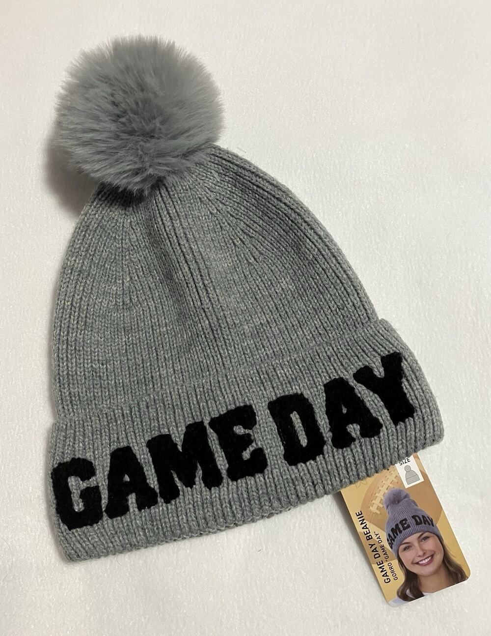 Womens Serra Oeko Tex Knit “Game Day” Cuffed Beanie w Faux Fur Pom-Pom Gray NWT